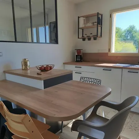 Maison Avec Jardin Proche Piscine 5km Et Etangs *